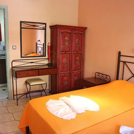 Villa Eleni Seaside Apartments Platanés Esterno foto