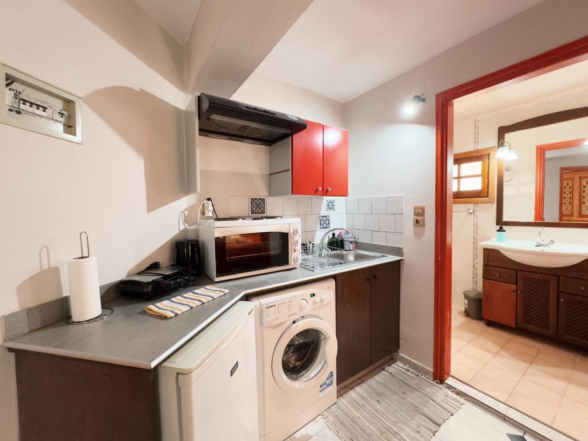 Apartment Eleni Seaside Platanias (Crete)