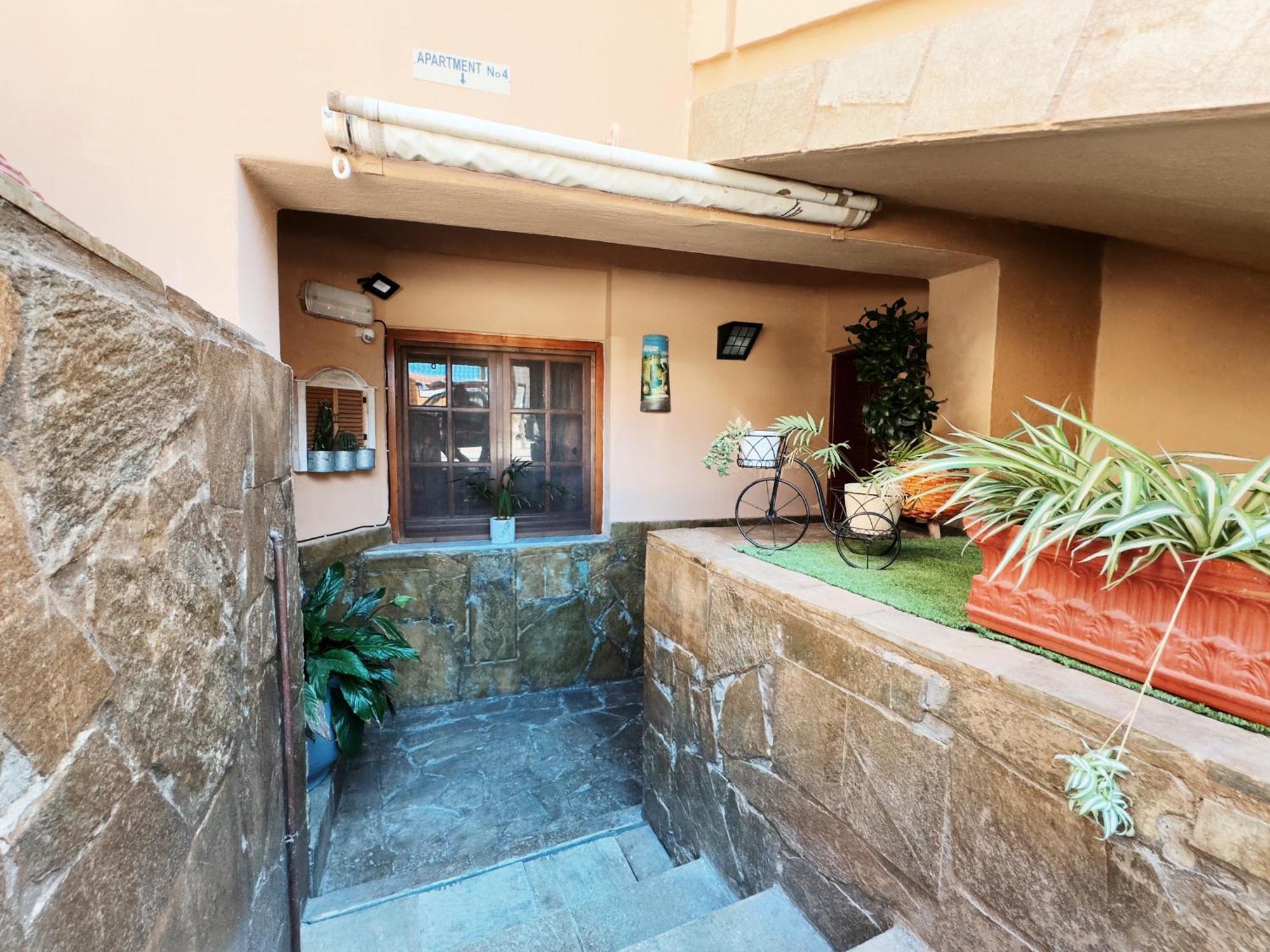 Eleni Seaside Appartement *