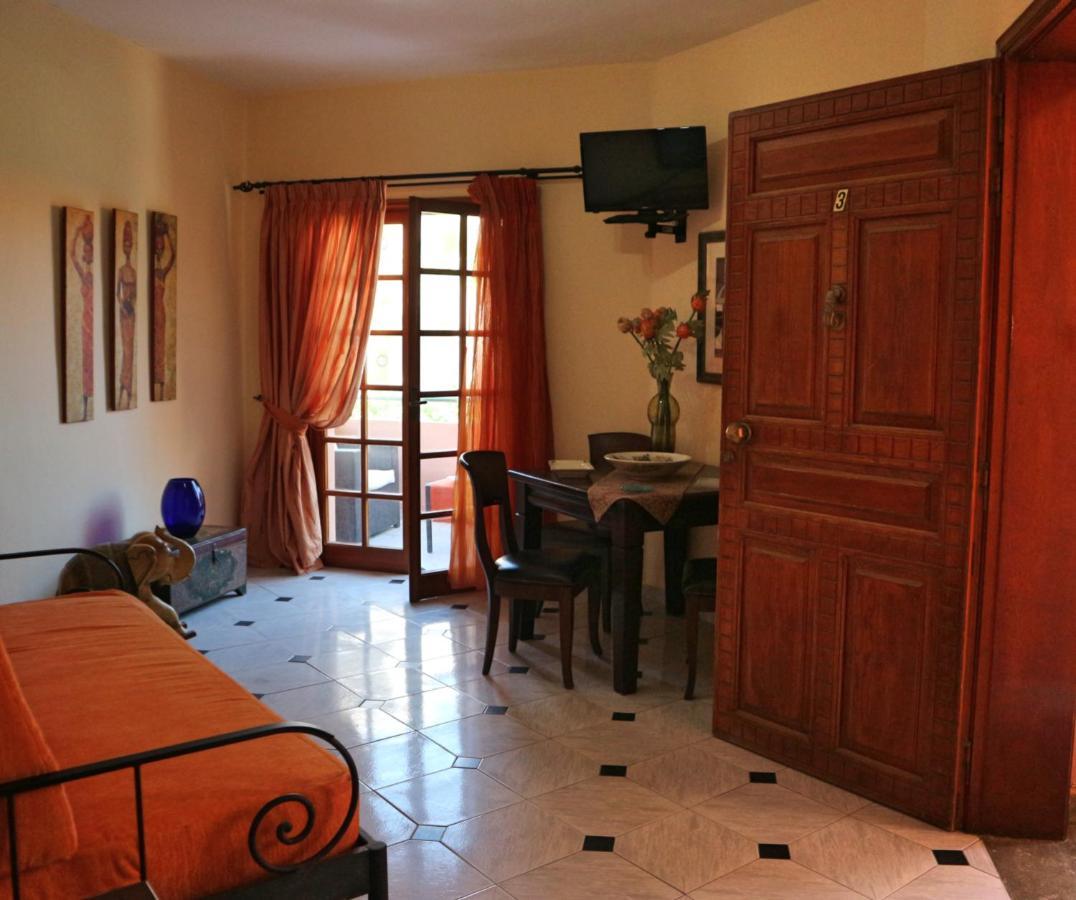 Eleni Seaside Appartement *